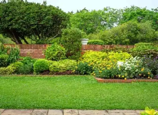 landscaping services Englewood